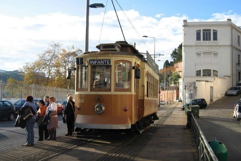 Surfaventura Tram Porto